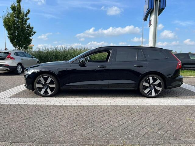 Volvo V60 2.0 T8 Plug-in hybrid AWD Ultra Dark