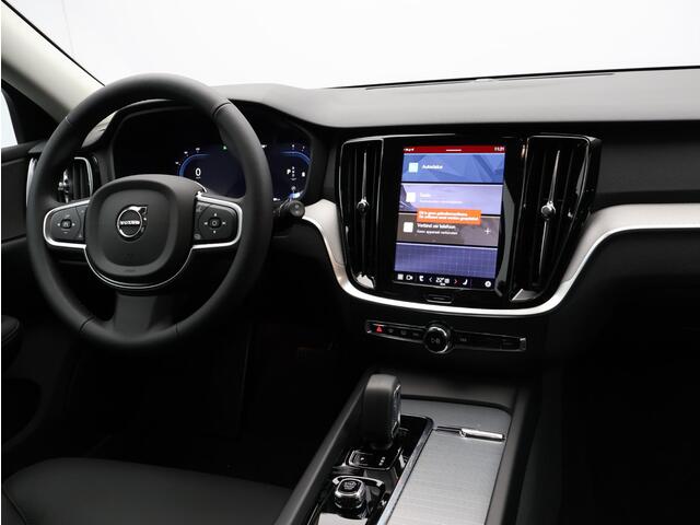 Volvo V60 2.0 B4 Essential Edition / Adaptive Cruise / Lederen Bekleding / Stoel + Stuurverwarming / BLIS / Parkeercamera / Pilot Assist /
