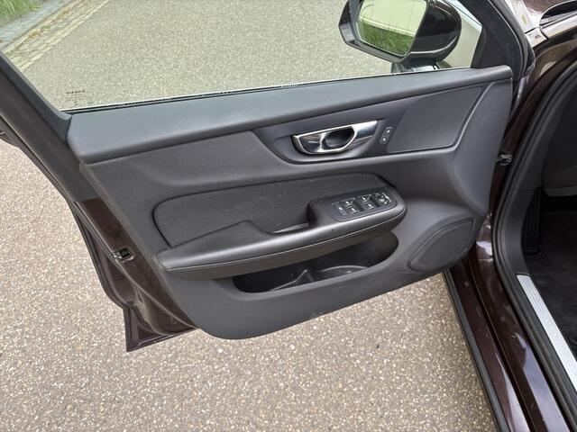 Volvo V60 2.0 D3 Momentum / AUTOMAAT / NAVI / INCL BTW
