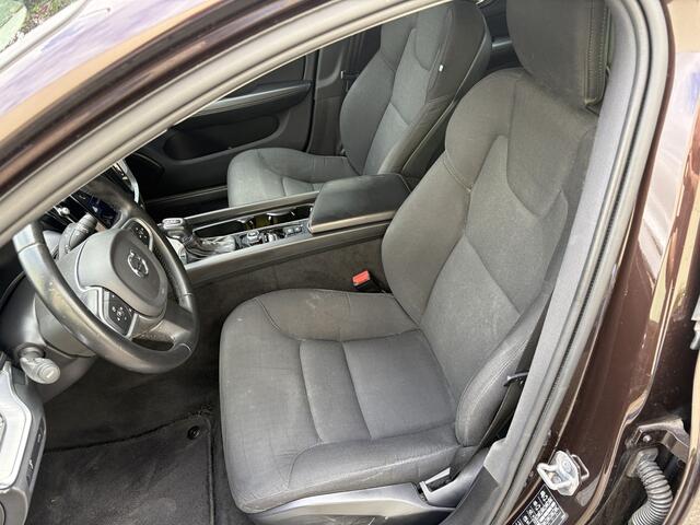 Volvo V60 2.0 D3 Momentum / AUTOMAAT / NAVI / INCL BTW