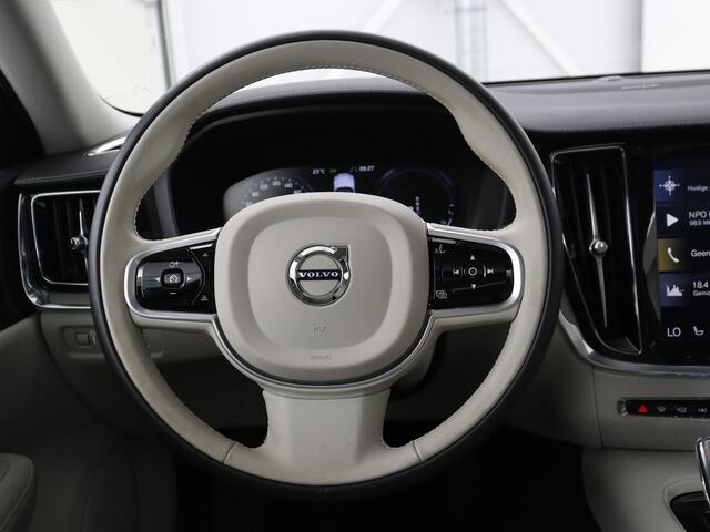 Volvo V60 2.0 T8 Recharge AWD Inscription | Panoramadak | Stoelventilatie | Adaptive cruise | Head-Up | 360 Camera | Harman/Kardon | Memory | Carplay | Navigatie | PHEV | Plug In