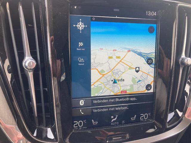 Volvo V60 2.0 T5 Inscription | BLIS | Harman/Kardon | 360º camera | DAB | Memory | Stoelverwarming | Parkeersensoren V+A | Extra getint glas | Verwarmbare voorruit |