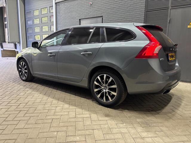 Volvo V60 2.0 D3 Polar+ | Automaat | Leder | Camera | Stoelverwarming | Getint Glas