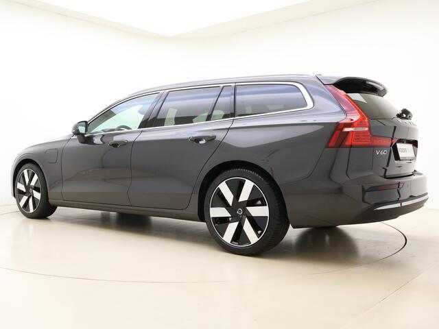 Volvo V60 T6 350pk AWD Essential Edition Bright / Blond leder / ACC / PDC V+A / Camera / Stoel/- en stuurverwarming / 19'' Velgen / Getint glas /