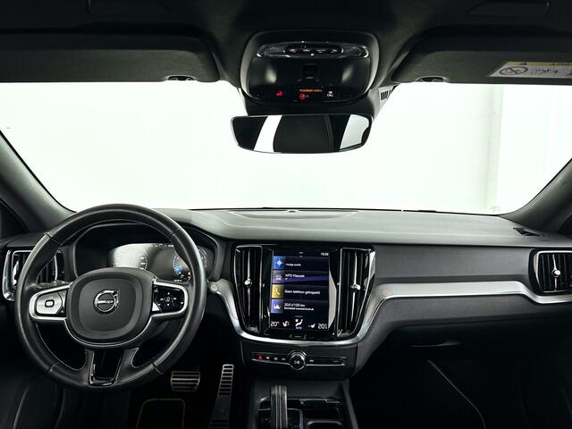 Volvo V60 B3 Aut. R-Design | Panoramadak | Stoel- en stuurverwarming | Harman Kardon | Parkeercamera | Trekhaak