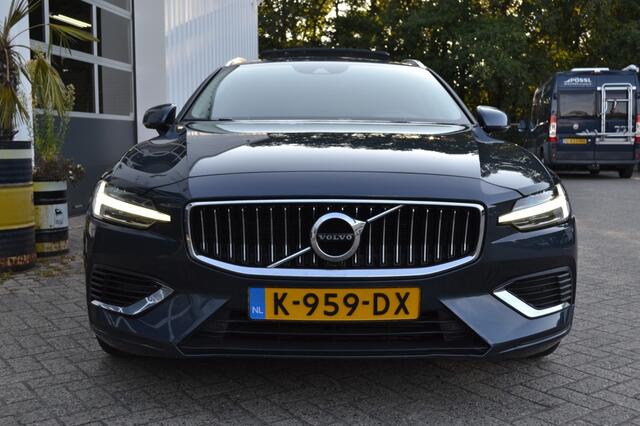 Volvo V60 2.0 T8 AWD R. R-Des.