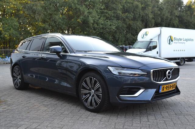 Volvo V60 2.0 T8 AWD R. R-Des.