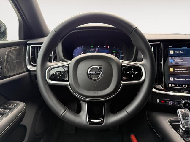 Volvo V60 2.0 T6 Plug-in hybrid AWD Plus Dark | Stoelverwarming | Sportstoelen | Trekhaak | Verwarmbare voorruit |