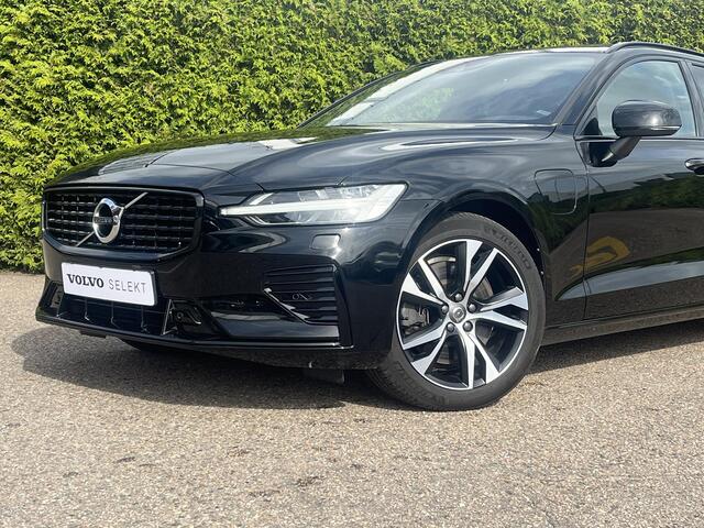 Volvo V60 T6 Recharge AWD R-Design | Pilot Assist | Trekhaak | Harman & Kardon | Camera | CarPlay