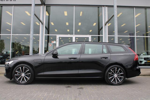 Volvo V60 2.0 T6 Plug-in hybrid AWD Plus Dark | Schuif/kanteldak | El. Trekhaak | 360 Camera | El. Stoelen met geheugen | BLIS