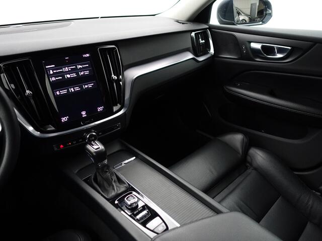 Volvo V60 2.0 T5 Inscription Aut- Harman Kardon, Xenon Led, Leder Interieur, Lane Assist
