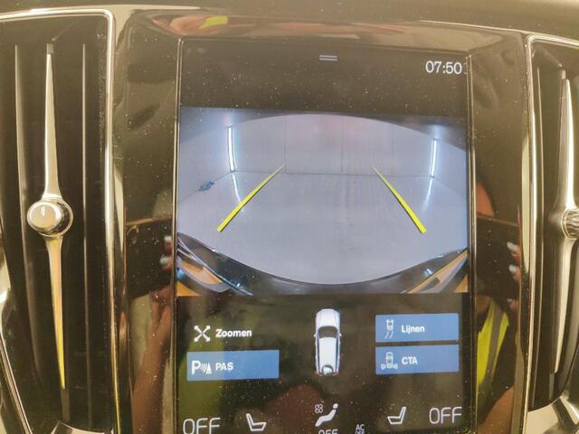 Volvo V60 2.0 T6 Twin Engine AWD Inscription | Adaptieve Cruise Control | Harman Kardon Audio | Stoelverwarming | Dodehoek Detectie | Parkeercamera |