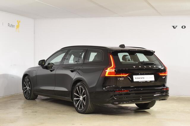 Volvo V60 T6 350PK Automaat Plug-in hybrid AWD Plus Dark / Navigatie / 360 Camera / Harman Kardon / Stuur & Stoelverwarming / LM Velgen / Trekhaak