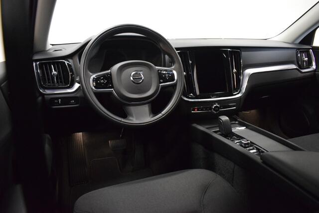Volvo V60 2.0 B3 163pk AUT8 BNS Pro Stoelverw V+A/ Navi/ Adapt. Cruise/ Car Play