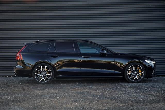 Volvo V60 2.0 T8 Twin Engine AWD Polestar 405 PK / Bowers&Wilkins / HEICO / Pano / Adaptive Cruise / Trekhaak