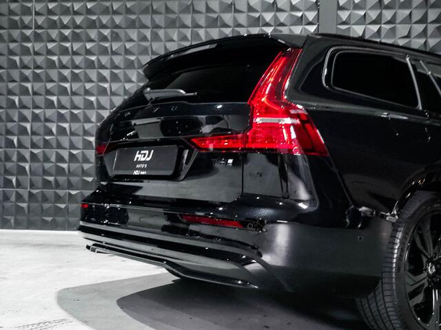 Volvo V60 2.0 T8 AWD Ultra Dark | B&W | 19 | Topv. | Pano | Side | Volleder |"massage |ventilatie