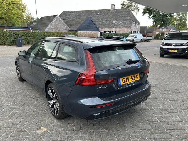Volvo V60 2.0 B4 Ultra Dark