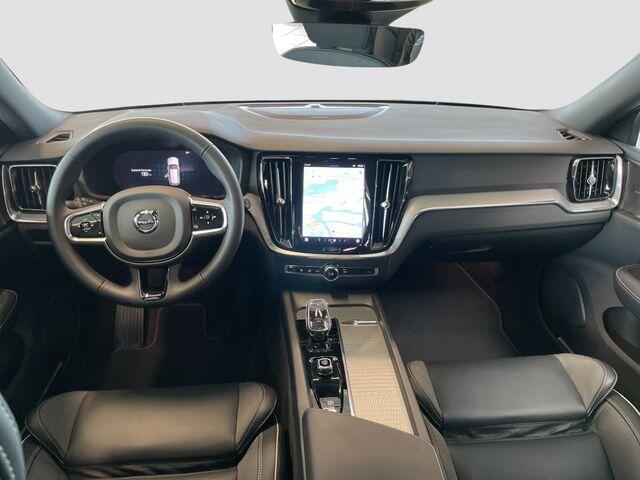 Volvo V60 2.0 B4 Plus Dark, HARMAN/KARDON, LEDER, Elektrische stoelen met geheugen . Een proefrit levert het bewijs. Neem contact op en we maken een afspraak!