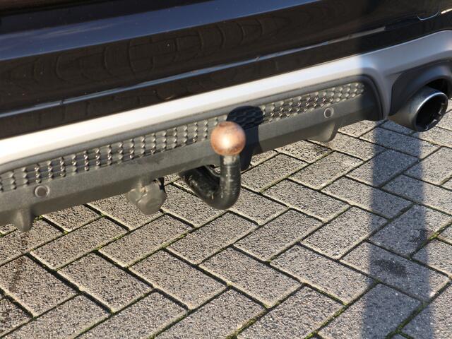 Volvo V60 2.0 T4 Business Sport R-Design TREKHAAK 191 PK