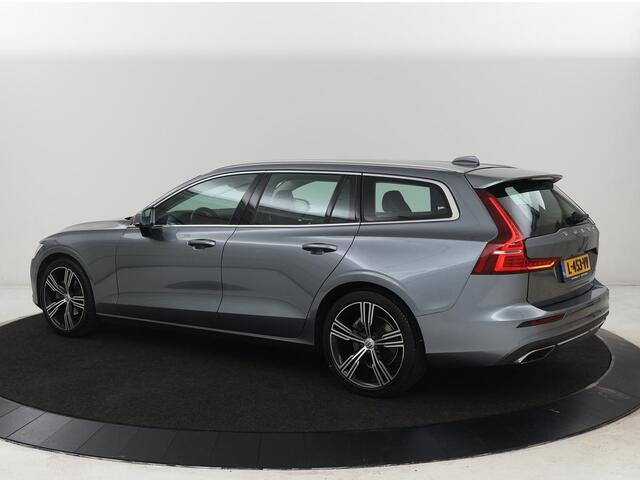 Volvo V60 2.0 B4 Inscription | Leder | Adaptive cruise | Stoelverwarming | Camera | Carplay | Memory | 19'' | Full LED | Navigatie | Climate control