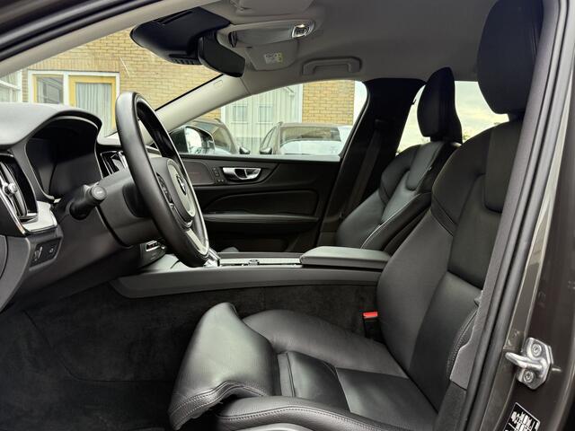 Volvo V60 2.0 B4 200pk Inscription 360 camera, Trekhaak, 19'', Leder