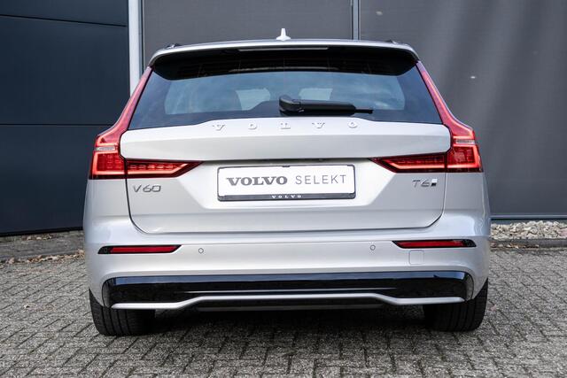 Volvo V60 T6 Plug-in hybrid AWD Plus Dark | Verwarmbare Voorstoelen (met geheugen) | Stuurwiel en Achterbank | Semi-Elektrische Trekhaak | Verwarmbare Voorruit | Premium Audio by Harman Kardon | 360-Camera