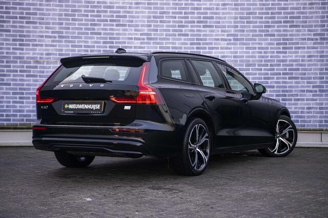 Volvo V60 2.0 T6 Plug-in hybrid AWD Plus Dark | Long range| Panorama dak | Adaptieve cruise control | Elektrisch verstelbare voorstoelen | Stoel/stuur verwarming |
