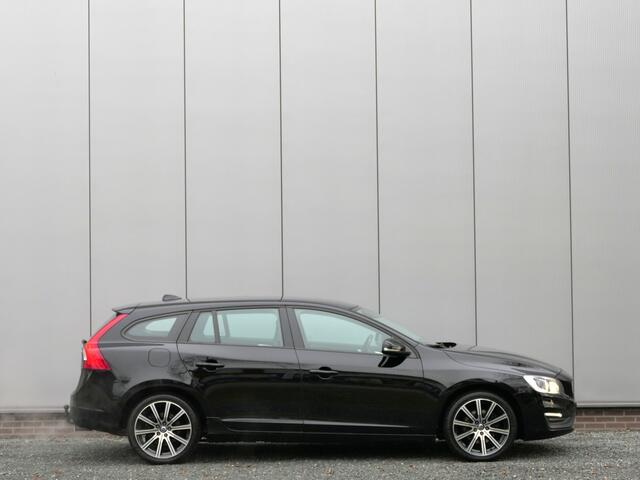 Volvo V60 2.0 T4 Kinetic Xenon / Trekhaak / Navi / Bluetooth