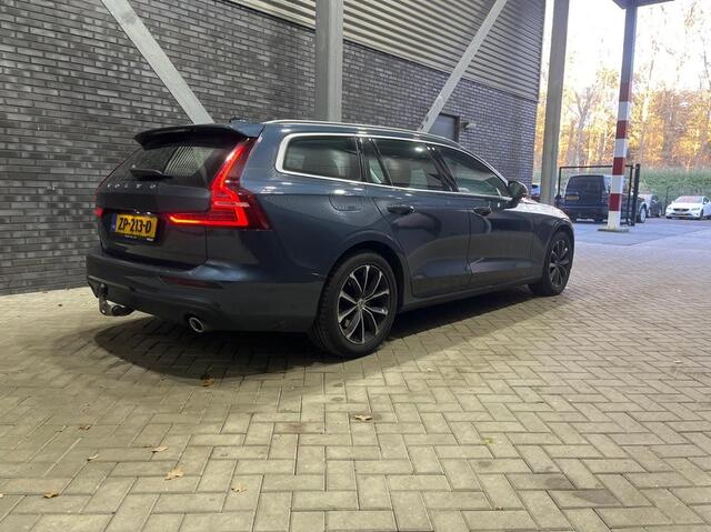 Volvo V60 D4 Momentum Pro | Trekhaak | ACC | Panoramadak | BLIS | harman/kardon | Stoelverwarming