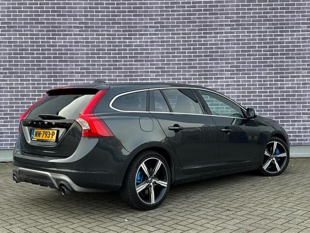 Volvo V60 1.5 T3 R-Design | Standkachel | Harman/Kardon | Stoelverwarming | Actieve Bochtverlichting | Volvo On Call | Dealeronderhouden |