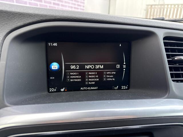 Volvo V60 1.5 T3 R-Design | Standkachel | Harman/Kardon | Stoelverwarming | Actieve Bochtverlichting | Volvo On Call | Dealeronderhouden |