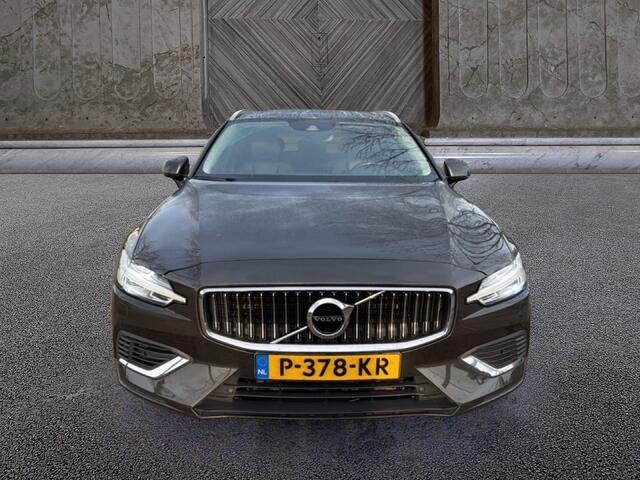 Volvo V60 2.0 T6 Recharge AWD R-Design