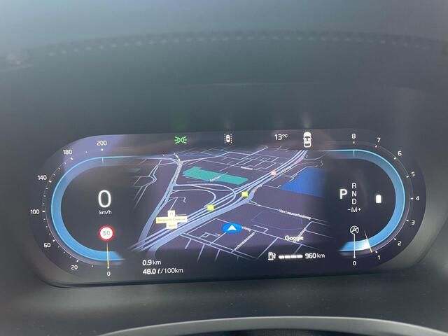 Volvo V60 2.0 B4 Plus Dark | Lederen bekleding | Stoelverwarming | Trekhaak | AUB bellen voor bezichtiging |