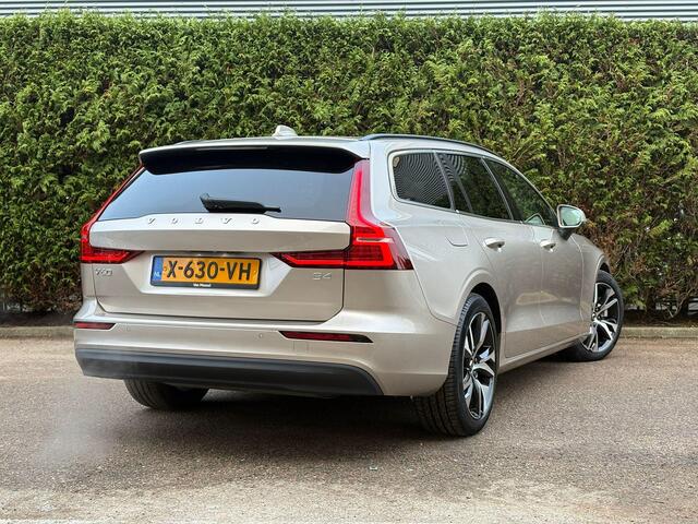 Volvo V60 2.0 B4 Core | Trekhaak | Camera | Adaptive Cruise control | Leder |