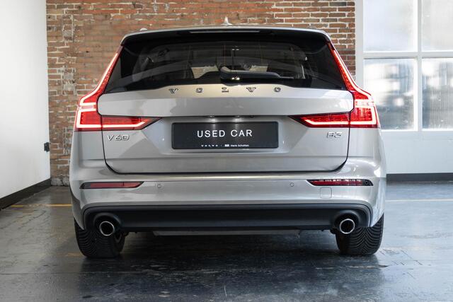 Volvo V60 B3 Business Pro | Adaptive Cruise Control | Parkeersensoren voor + achter | Parkeercamera | BLIS | Dealeronderhouden | 1ste Eigenaar | Navigatie | Keyless Start | Climate Control