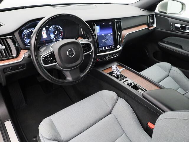 Volvo V60 2.0 B4 Inscription | CAMERA | ADAPTIVE | MEMORY | STOEL- EN STUURVERW. | TREKHAAK