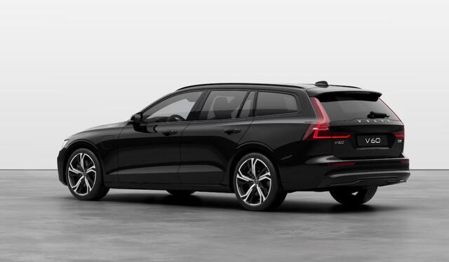 Volvo V60 2.0 T8 Plug-in hybrid AWD Plus Perform. Ed. Dark | Schuif-/Kanteldak | Harman Kardon Audio | Adaptive Cruise Control | Achteruitrijcamera | Keyless Entry | Elek. Verst. Voorstoelen