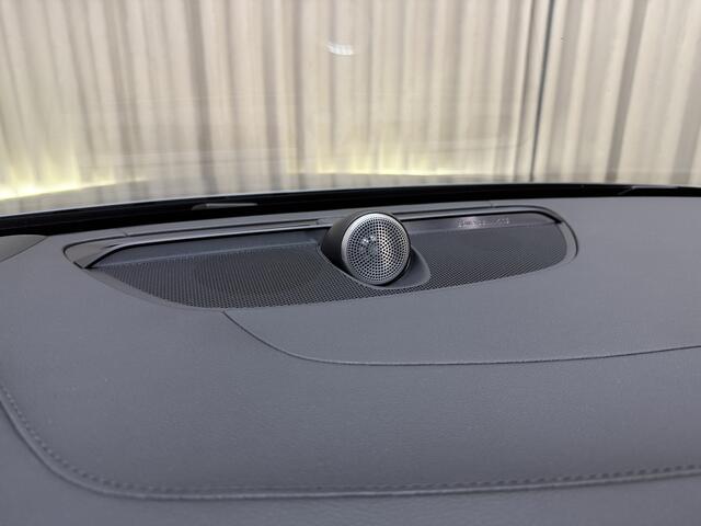 Volvo V60 2.0 T8 AWD Polestar Engineered *Panoramadak* Bowers&Wilkins / Elek. Trekhaak / Memory / Head-Up / Keyless / 360 / 20'' LMV