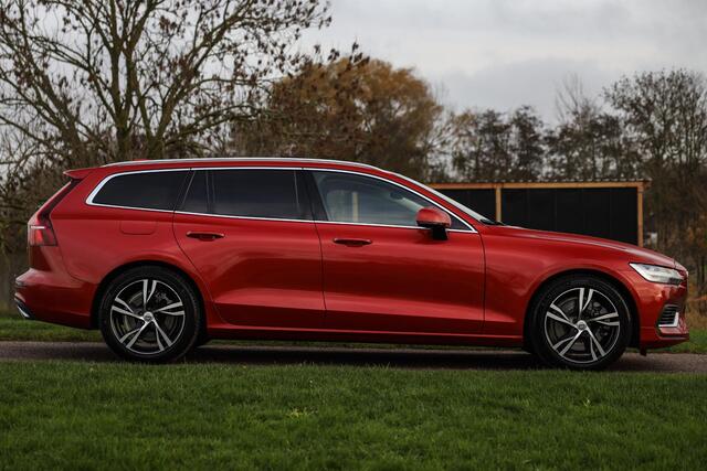 Volvo V60 2.0 T6 Recharge 340 PK AWD Inscription ? Pano ? 360 ? Trekhaak
