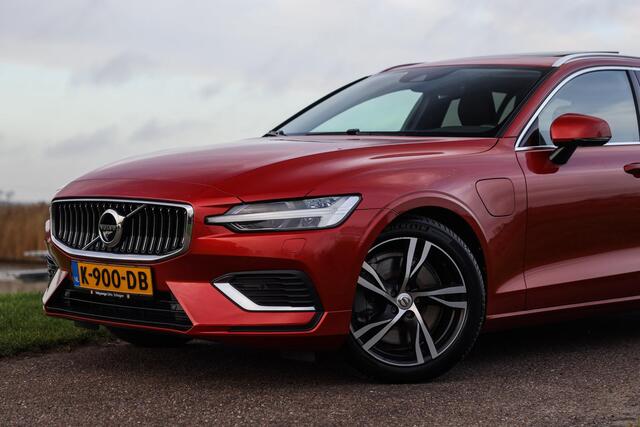 Volvo V60 2.0 T6 Recharge 340 PK AWD Inscription ? Pano ? 360 ? Trekhaak