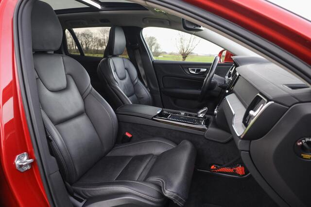 Volvo V60 2.0 T6 Recharge 340 PK AWD Inscription ? Pano ? 360 ? Trekhaak