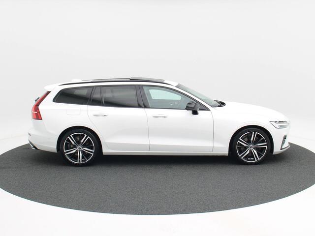 Volvo V60 2.0 T6 340 Pk Automaat Recharge AWD R-Design | Panoramadak | Harman/Kardon | Elektrische Achterklep | Stoelverwarming | 19 Inch | 105.407 Km!!