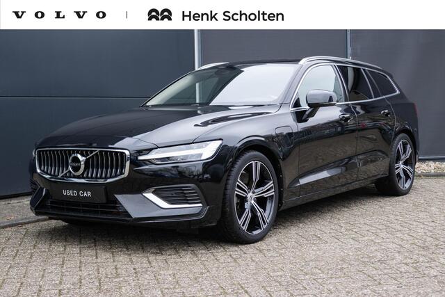 Volvo V60 2.0 T8 Twin Engine AWD Inscription | Panoramisch Schuif-Kantel Dak | 19"5-Multi Spoke LM velgen | Harman Kardon Premium Sound Systeem | Grafisk Head Up Display | Stoel, stuur en achterbank verwarming | Rear Parking Camera| Extra donker Glas achter |