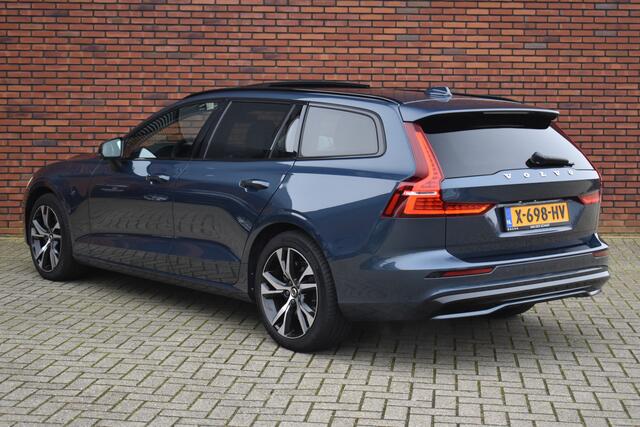 Volvo V60 B4 211PK Plus Dark | Climate | Trekhaak | Schuif-/kanteldak | Lighting |