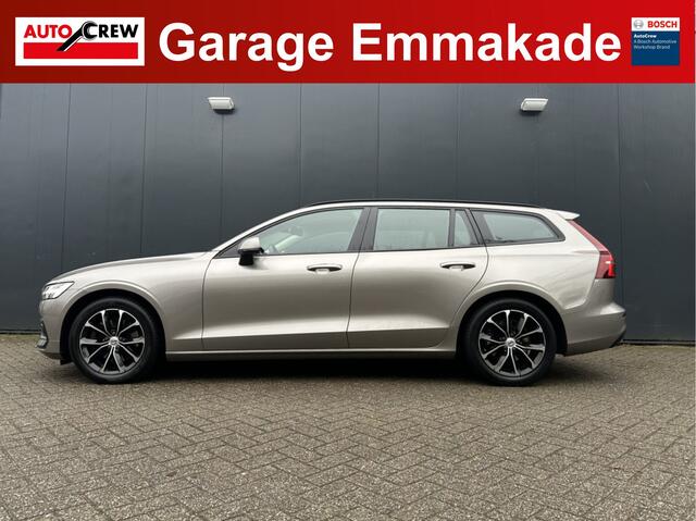 Volvo V60 2.0 B3 Momentum | Trekhaak | Navigatie