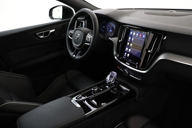 Volvo V60 T6 PLUG-IN HYBRID PLUS DARK -PANO.DAK|HARMAN/KARDON|360°CAM|BLIS|TREKHAAK