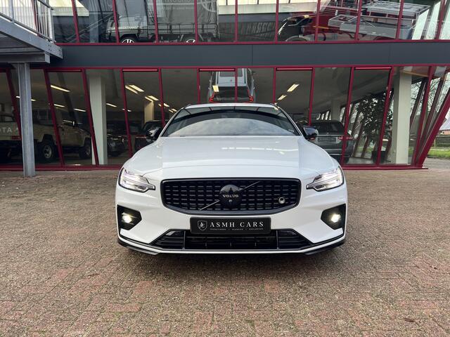 Volvo V60 2.0 B3 Plus Dark | Heico Styling-kit | Pano | H&K | Google Infotainment | Nappa Leder |