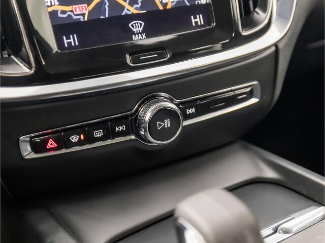 Volvo V60 2.0 B3 Sport 177Pk Automaat (APPLE CARPLAY, GROOT NAVI, TREKHAAK, CAMERA, SPORTSTOELEN, ADAPTIVE CRUISE, LED KOPLAMPEN, NIEUWSTAAT)