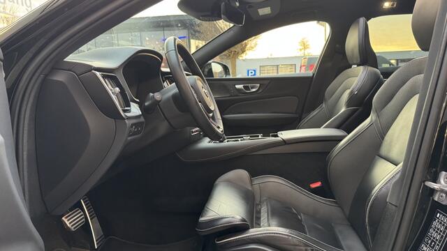 Volvo V60 2.0 T6 AWD R-Design | Pano | Leer | Camera