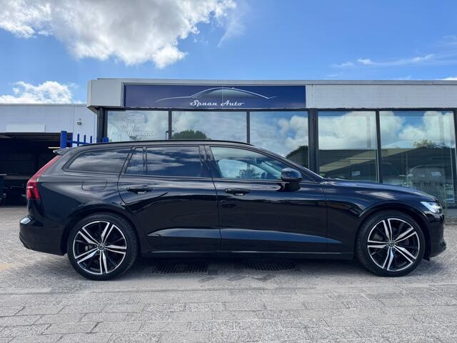 Volvo V60 2.0 B3 Momentum R-design l Automaat l Xenon l Carplay
